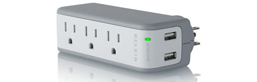 Protector de alta tensión de Belkin con cargador USB incorporado