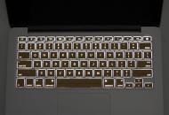 Un teclado de madera para tu MacBook