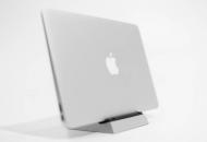 Dock con ventilador SVALT mejora el rendimiento de tu MacBook