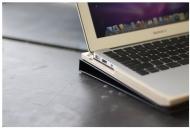 Un case en forma de libro para la MacBook Air